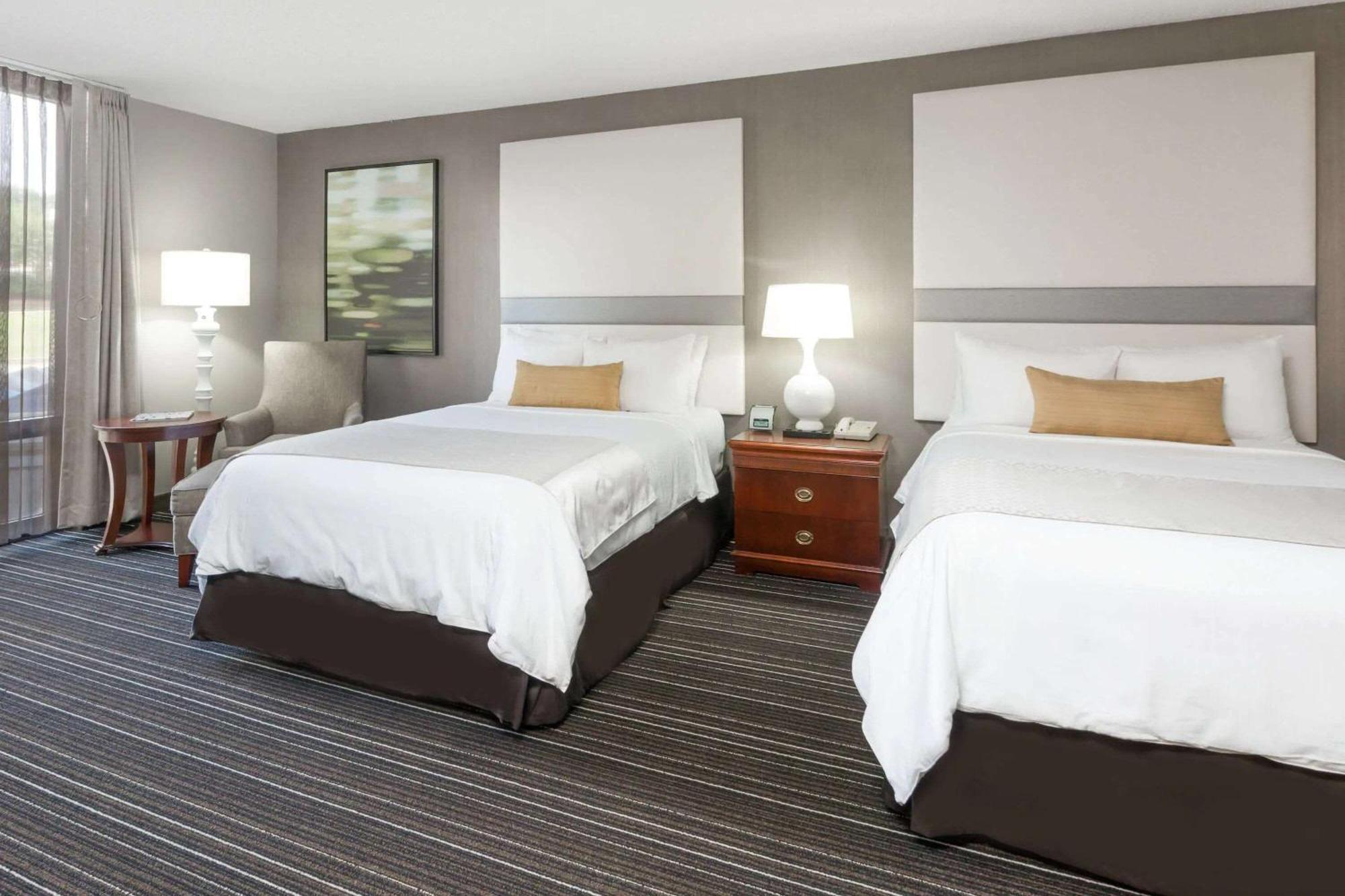 Sonesta Atlanta Northwest Marietta - The Battery Waterford